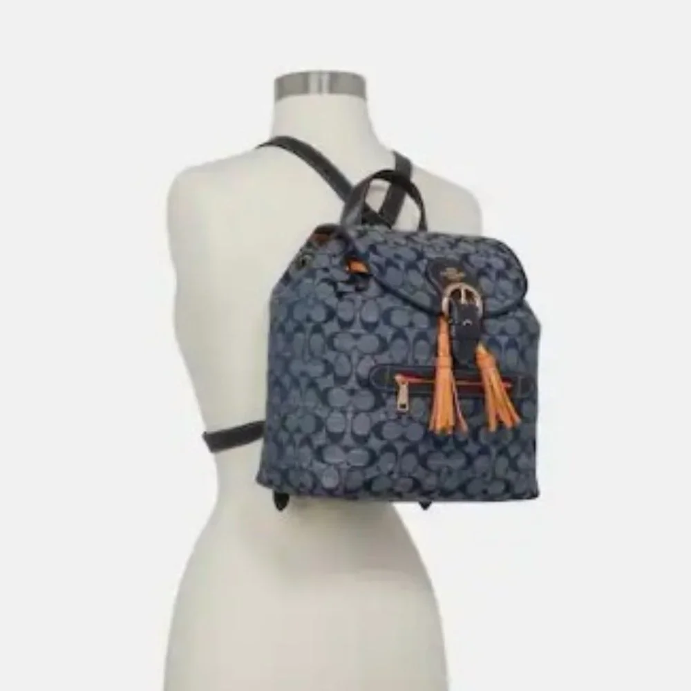 Kleo Backpack In Signature Chambray - Picture 4 of 4